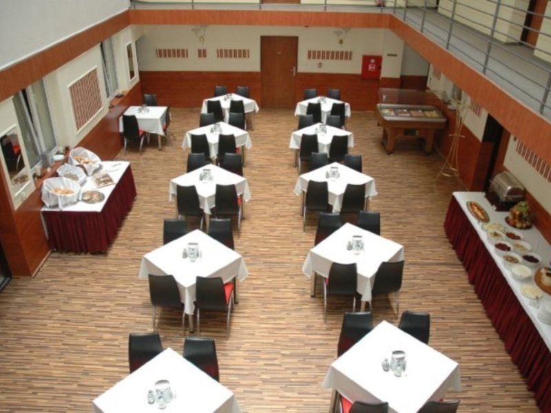 Atlantic Hotel Budapest Exterior photo